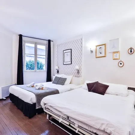 아파트 Cozy 4beds -victor Hugo-champs Elysees-trocadero! 파리