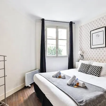 Cozy 4beds -victor Hugo-champs Elysees-trocadero!